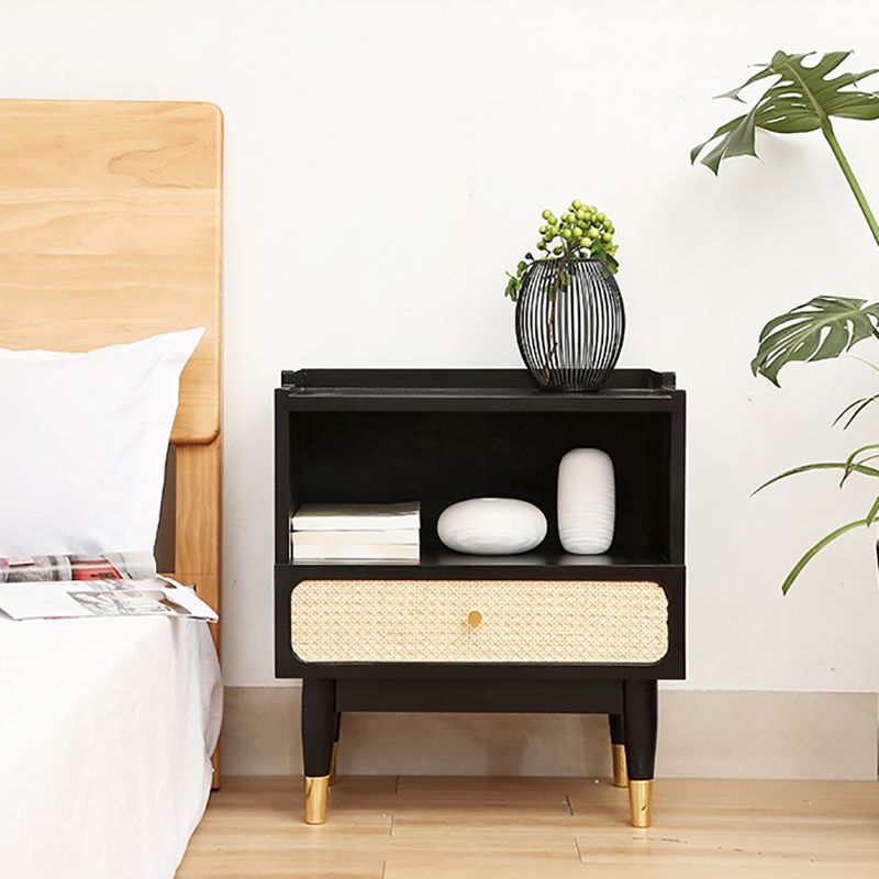 Solid Wood Accent Table Nightstand Contemporary Bedside Cabinet for Bedroom