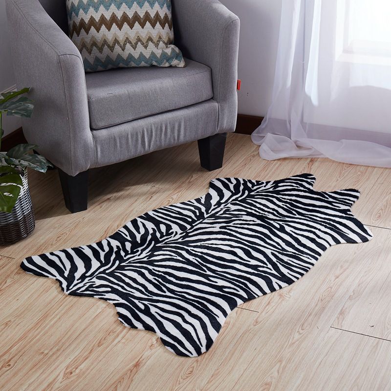 Tapis imprimé d'animaux tribaux Polyester tapis intérieur Tacler la zone résistante à la tache pour décoration domestique