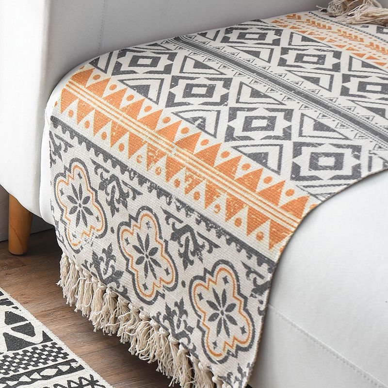 Western Bedroom Rug Multi-Colored Geometric Print Rug Polyster Hand Woven Pet Friendly Area Carpet with Fringe