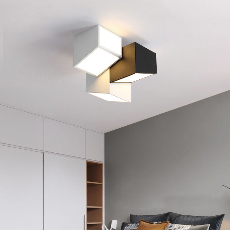 Metal Geometric Flush Light Modern 3 Lights Flush Mount Ceiling Light