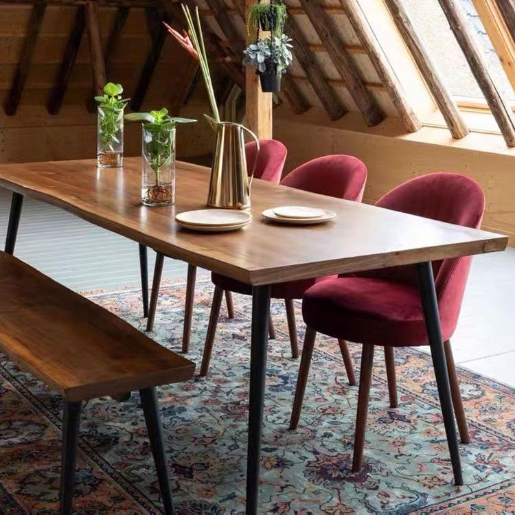 Minimalistische vaste houten rechthoekige vorm eettafel bruine keuken eettafel met 4 potenbasis