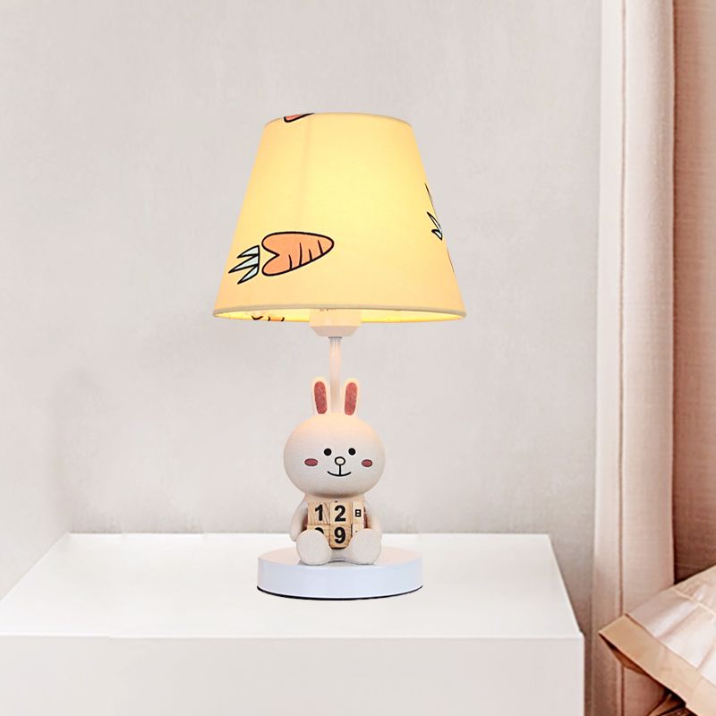 Kids Cartoon Bear/Rabbit Base Reading Book Light Fabric 1 Head Study Room Task Lighting in White/Brown