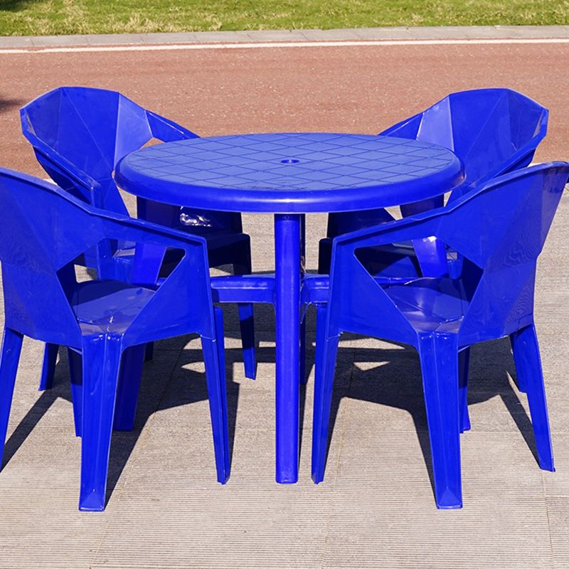 Contemporary Plastic Frame Patio Table Outdoor Round Dining Table