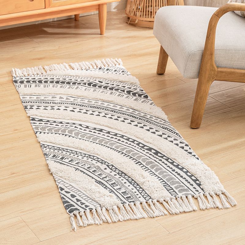 Creative Moroccan Indoor Rug Comfort Cotton Blend Carpet Easy Care Rug with Fringe for Home Decor