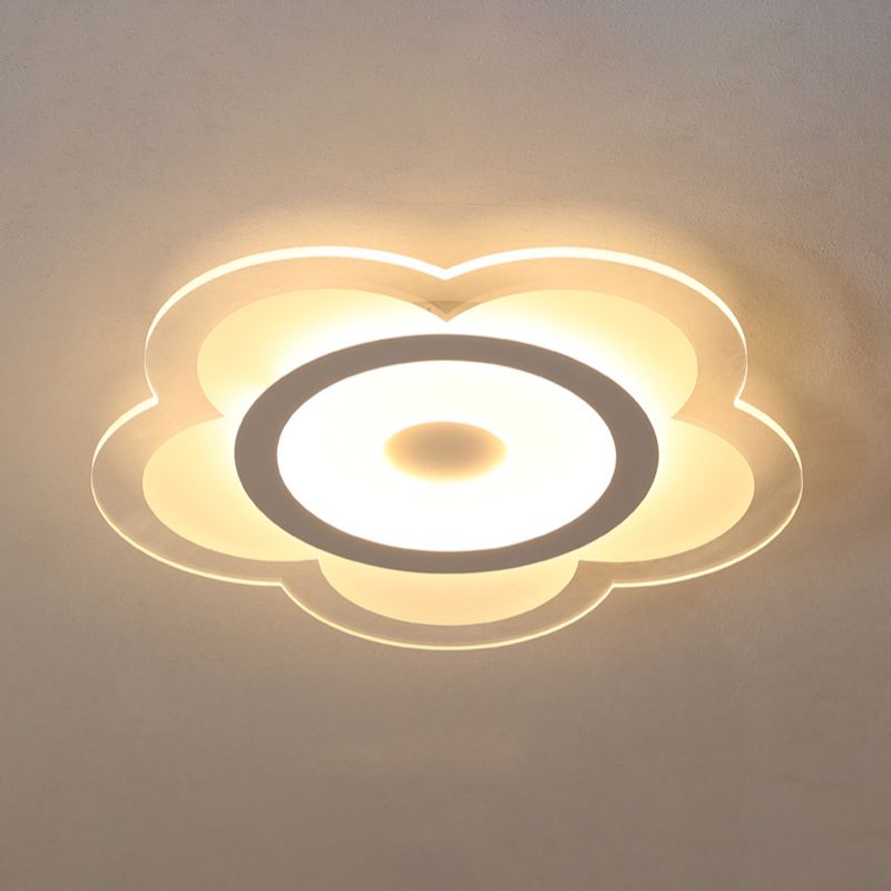 Acrylic Flower Ceiling Mounted Light Nordic LED Ceiling Fixture in White