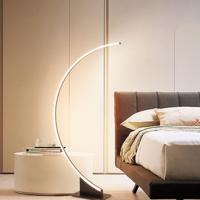 White/Coffee Arch Floor Lamp Minimalist LED Metal Floor Standing Lighting in Warm/White Light for Bedroom