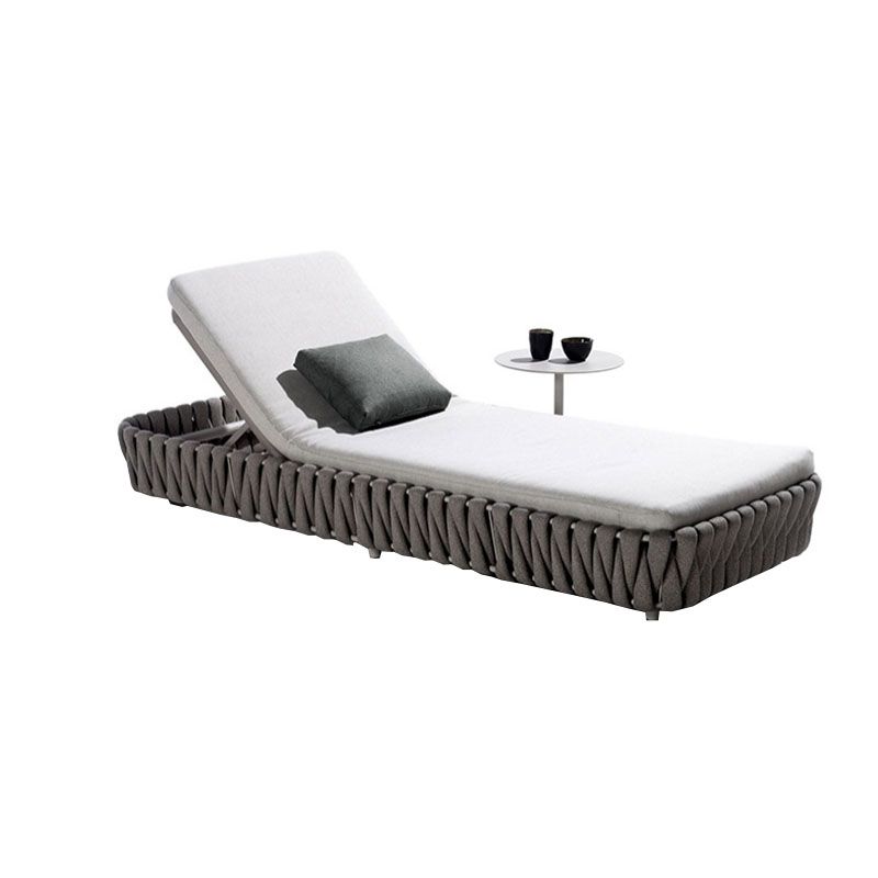 Metal Frame Outdoor Sofa Water / UV Resistant Patio Sofa with Gray Cushion