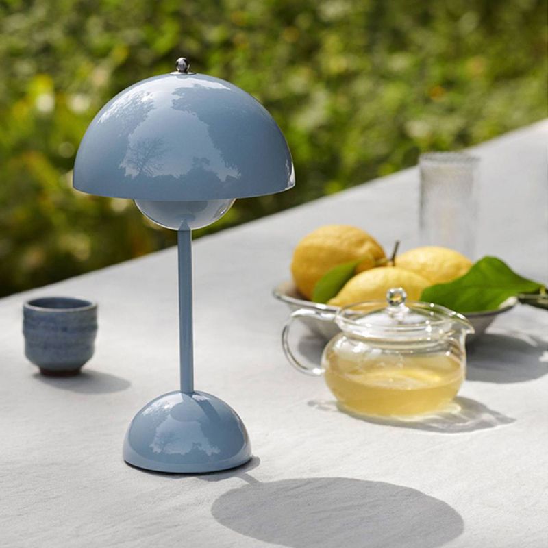 Macaron Simple Table Lamp 1-Light Desk Light with Acrylic Shade for Bedroom