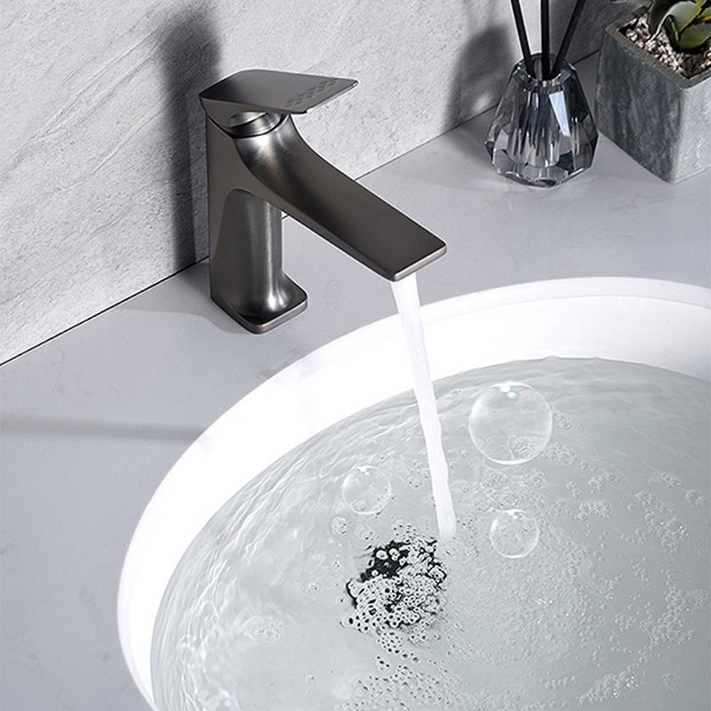 Modern Bathroom Faucet Brass Low Arc Lever Handles with Water Hose Sink Faucet