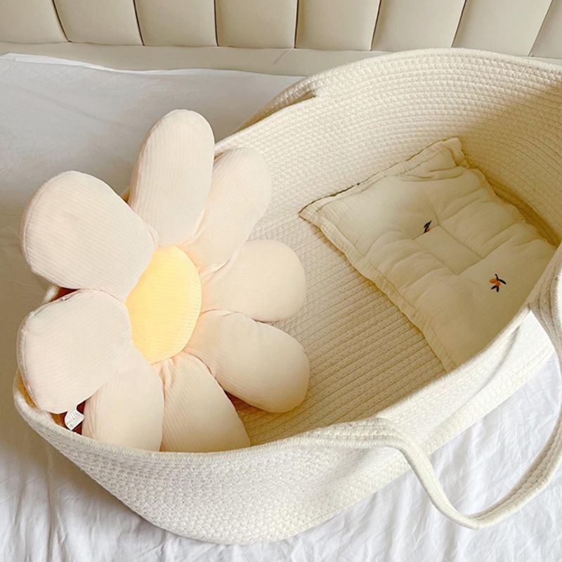 Portable Crib Cradle Folding Oval Moses Basket with Bedding for Newborn