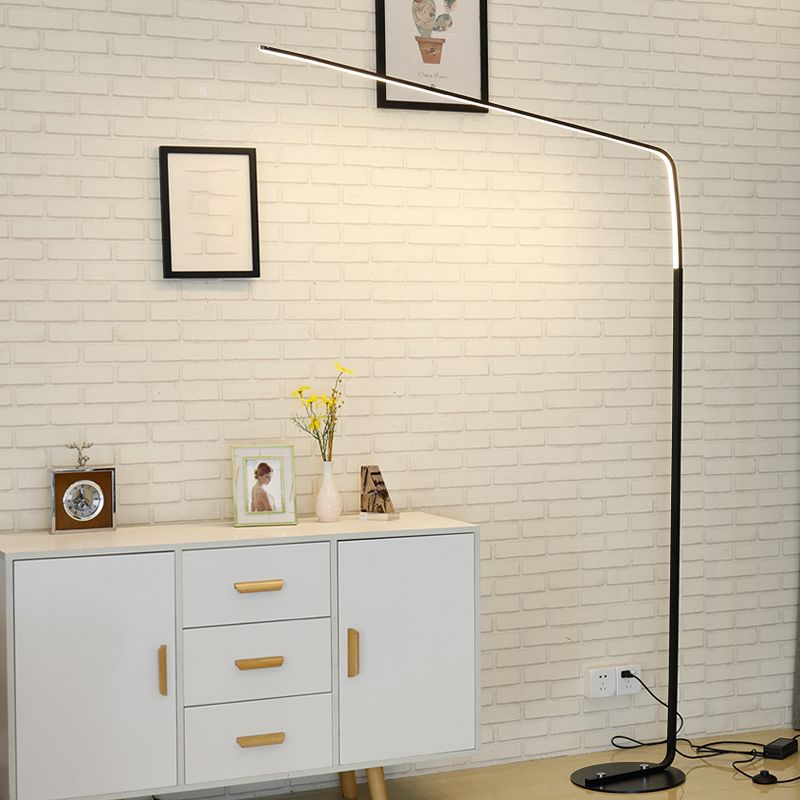 Linear Shape Metal Floor Lights Modern Style Single Light Floor Lamp