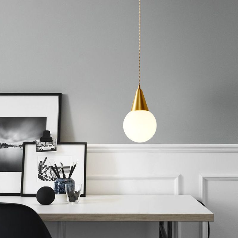 Luce appesa a forma di acqua in ottone Minimalista Minimalista Bianco Bianco Bentro Ciondolo