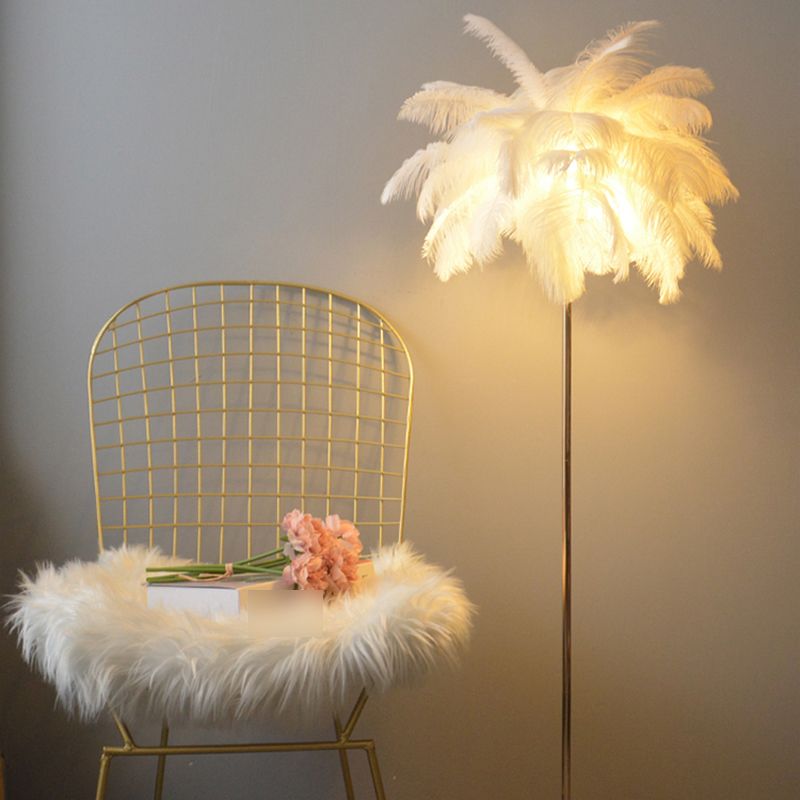 Modern Floor Lamp Colorful Floor Lighting Fixture with Feather Shade for Sitting Room