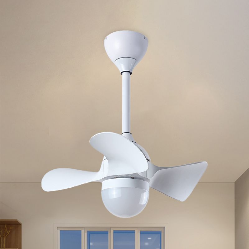 Moderne koepelschaduw ventilator verlichtingsarmatuur acryl slaapkamer led semi -spoelbevestiging met 3 korte messen in wit/koffie, 23 "w