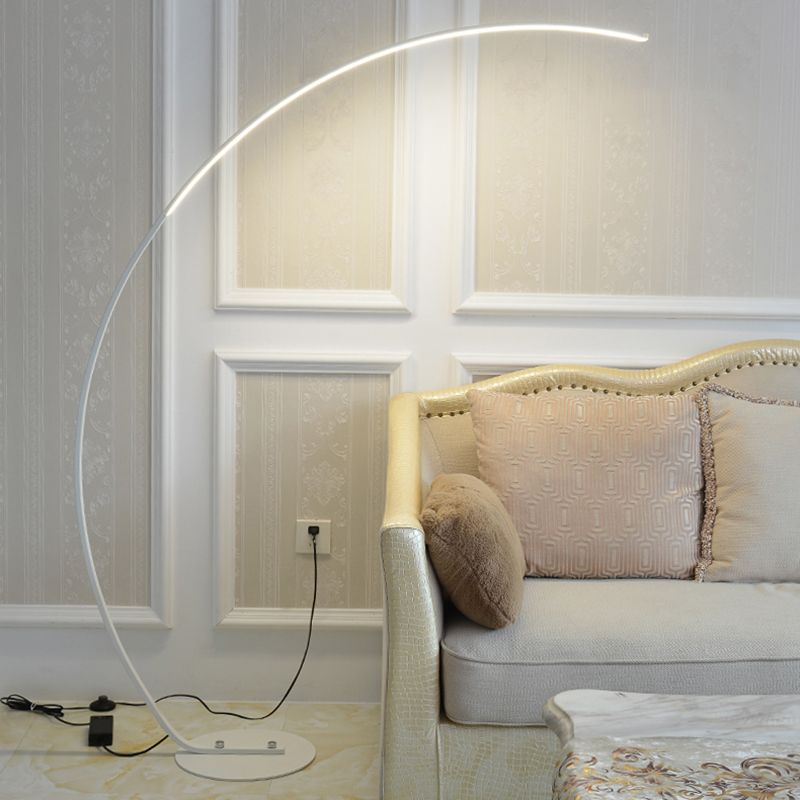 Metal Linear Shape Floor Lamp Modern Style 1-Light Floor Lamp Fixture