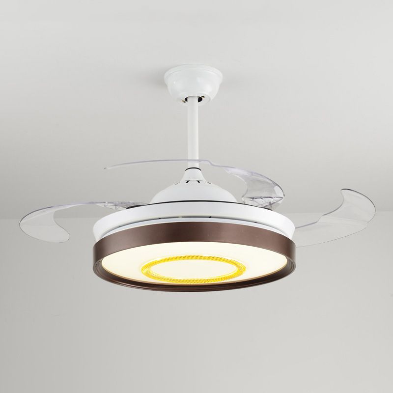 Bruin/wit/gouden ronde semi -spoelige Noordse stijl 42,5 "W LED Acrylhangende ventilatorverlichting met 4 messen