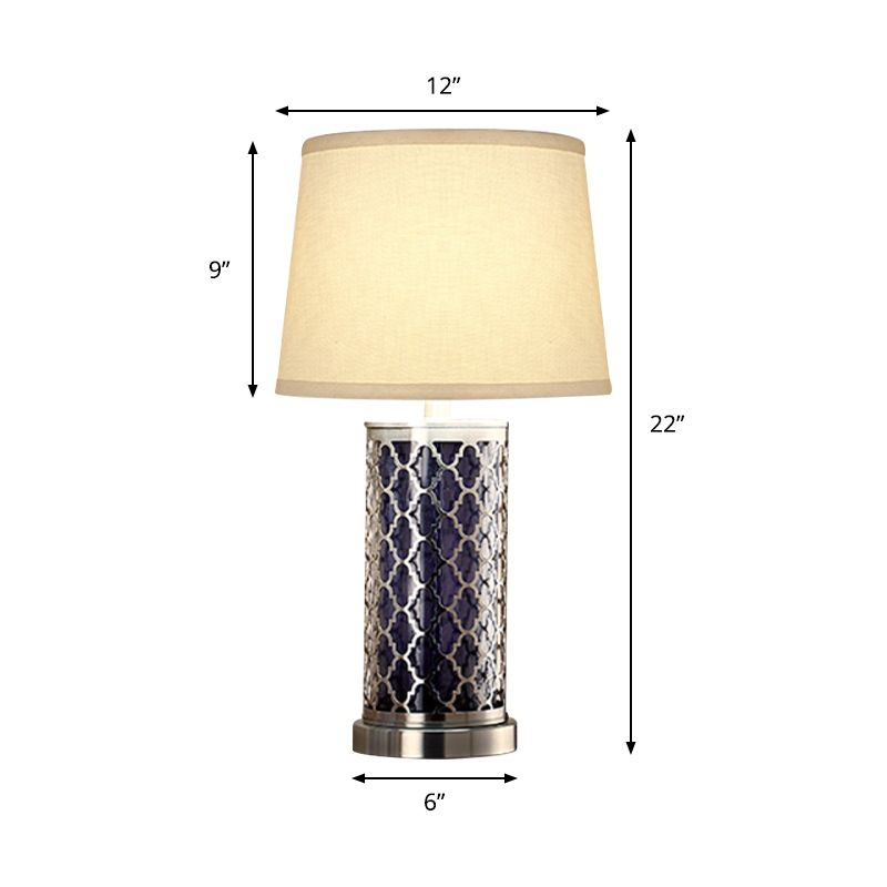 Metal Nickel Finish Table Lamp Cylindrical Quatrefoil Cage 1-Light Rural Nightstand Light with Fabric Lampshade