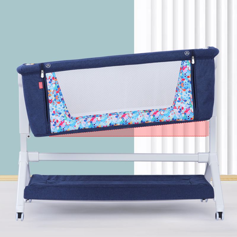 Metal Rectangle Height Adjustable Bassinet Gliding Crib Cradle for Baby