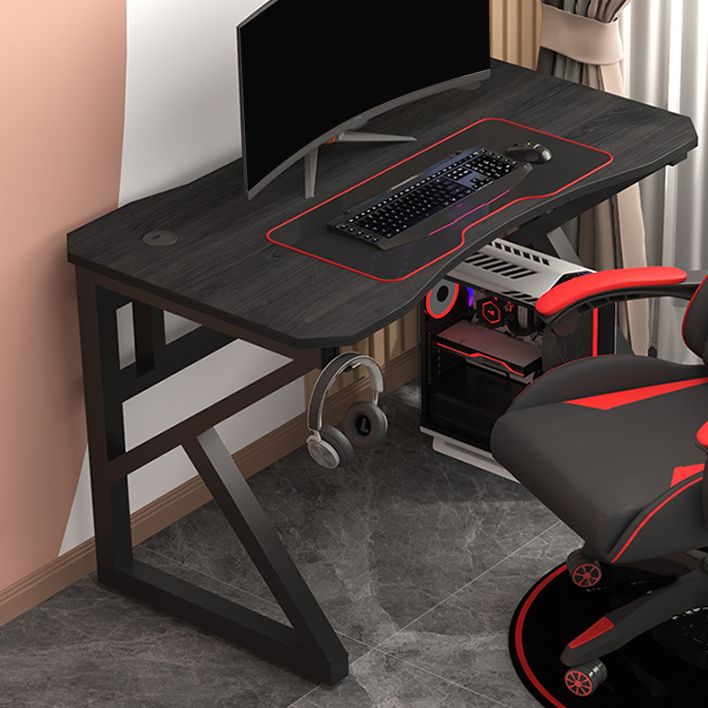 23.62" W Wooden Gaming Desk Modern Curved Computer Desk with Steel Legs