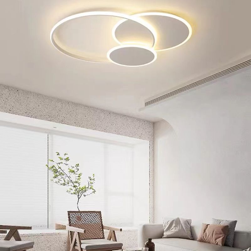 Contemporary 3 - Light Flush Mount Iron LED Circle Ceiling Flush in White