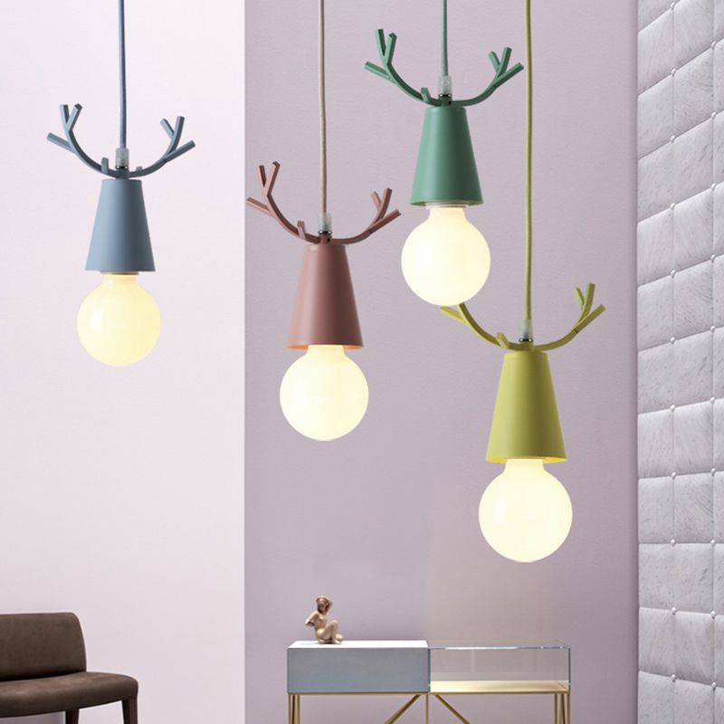 Antler Metal Pendant Lighting Nordic 1 Bulb Ceiling Hang Lamp with Open Bulb Design