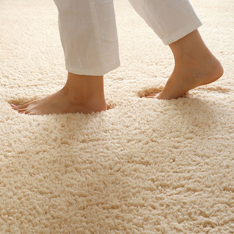 Tapis d'intérieur en polyester solide relaxant