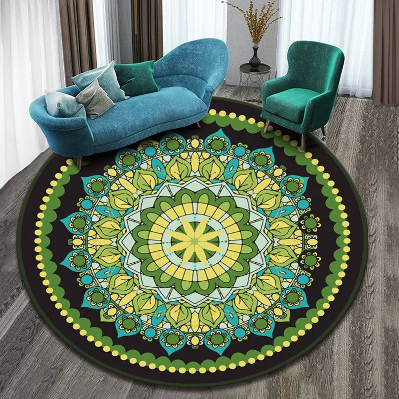 Round Paisley Pattern Rug Polyester Traditional Carpet Non-Slip Backing Indoor Rug for Living Room