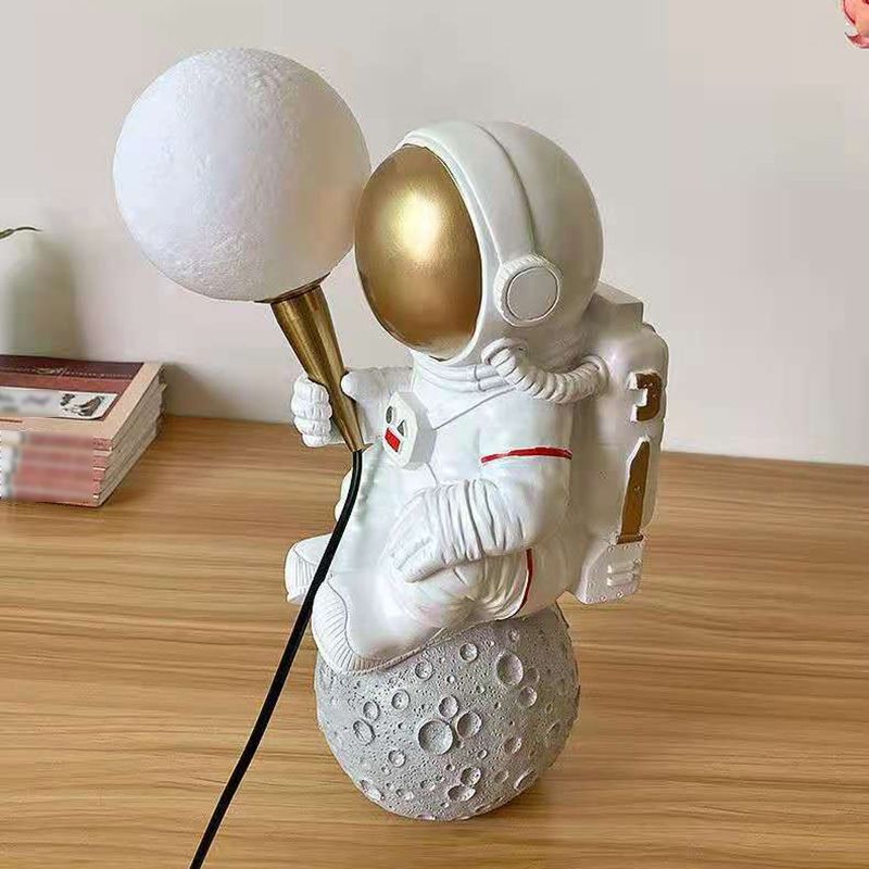 Modern Style Astronaut Shape Night Table Lamp Resin 1 Light Table Light