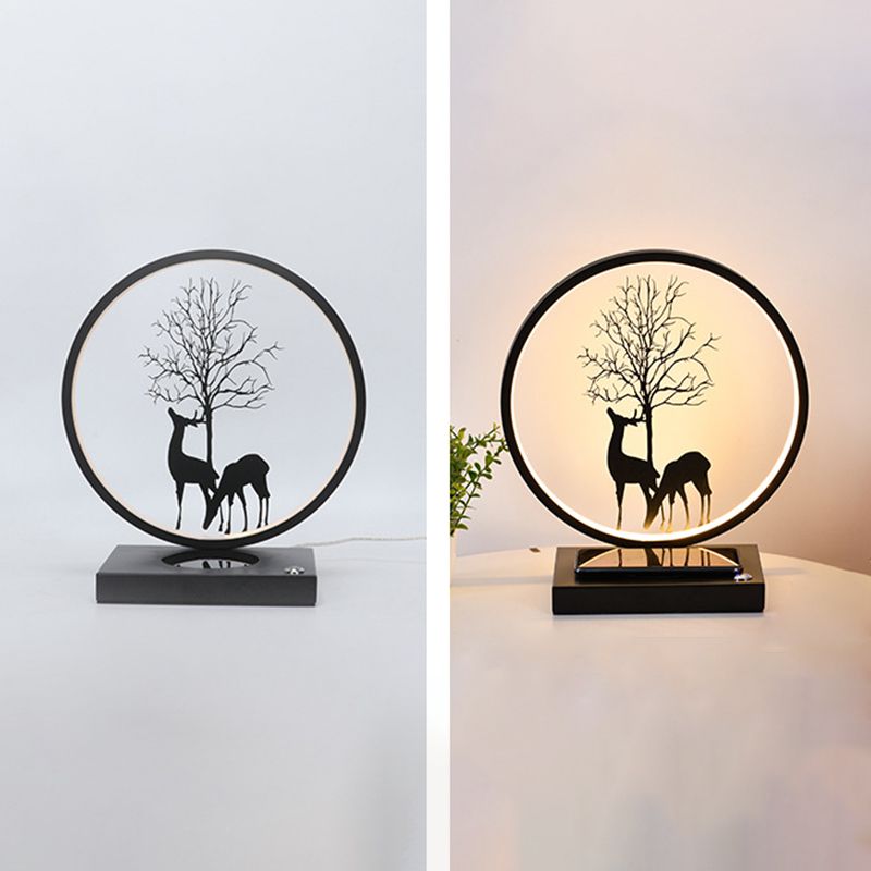 Circular LED Desk Lamp Contemporary Metal Single Light Table Lamp