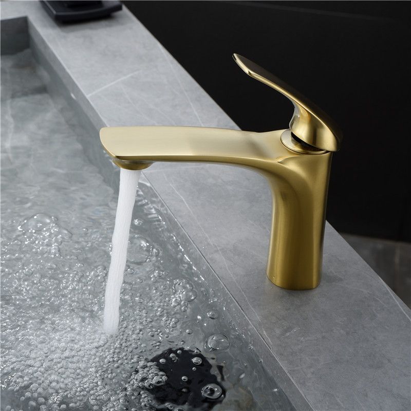 Modern Style Centerset Faucet Lever Handles Faucet for Bathroom