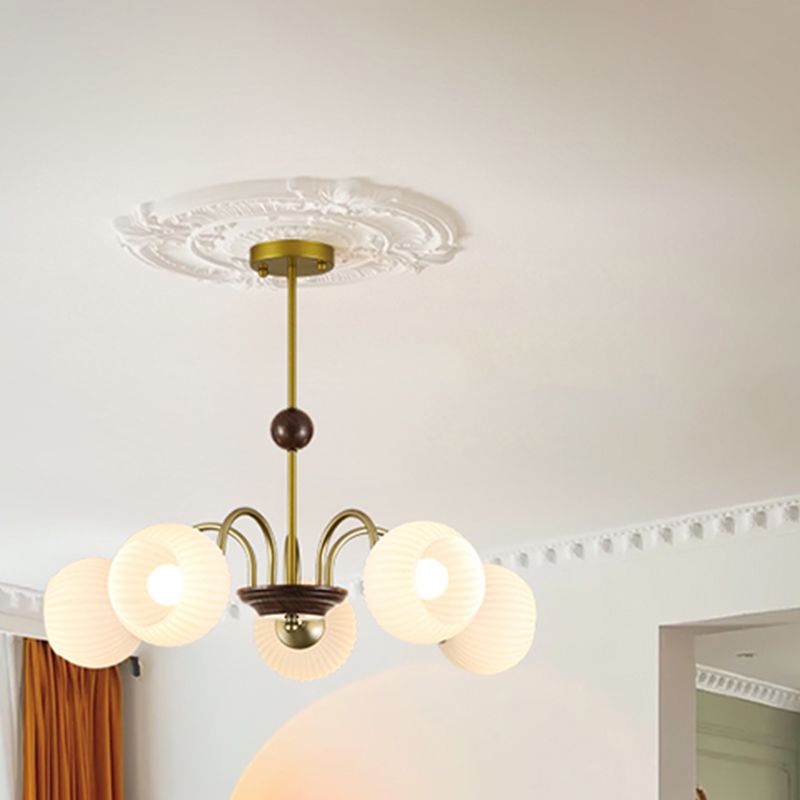 Bol Shade Hanging Light Modern Style White Verre Chandelier pour le salon