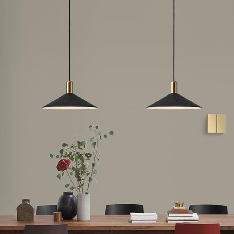 Industrial Tapered Pendant Ceiling Light Metal Pendant Lighting Fixture in Black