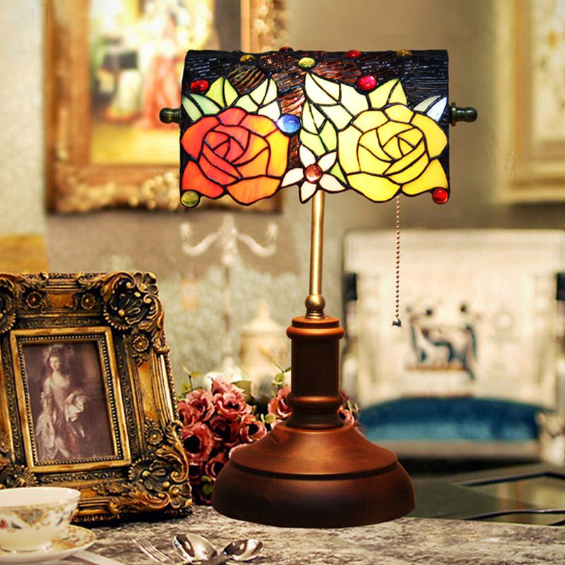 1 Light Table Lamp Baroque Rose Stained Art Glass Pull Chain Night Lighting in Dark Brown