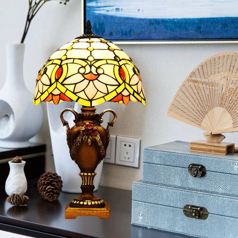 Yellow/Green Domed Desk Lighting Mediterranean 1 Light Hand Cut Glass Blossom Patterned Night Lamp with Trophy Base