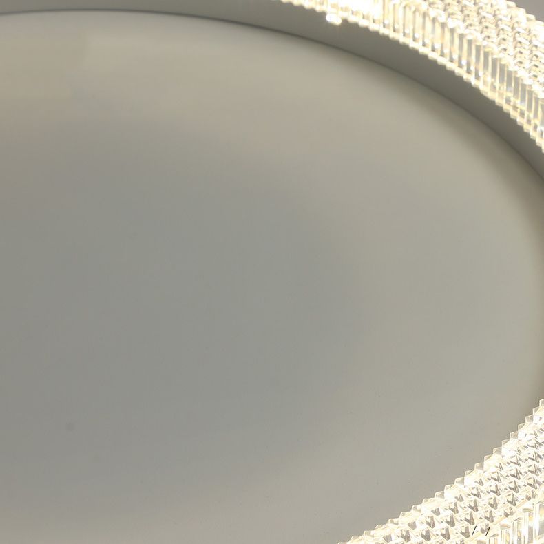 Single White Finish Flush Mount Lighting Circle Ceiling Light for Bedroom