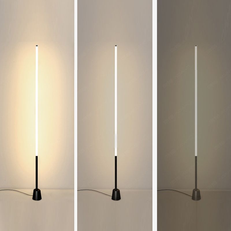 Metal Linear Shape Floor Lighting Modern 1-Light Floor Light Fixtures in Black