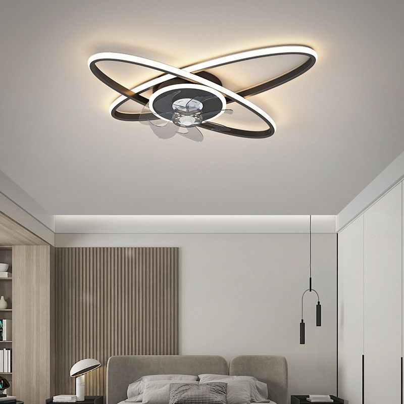 Oval 3 - Light LED Fan Light in Black / Gold Modern Ceiling Fan