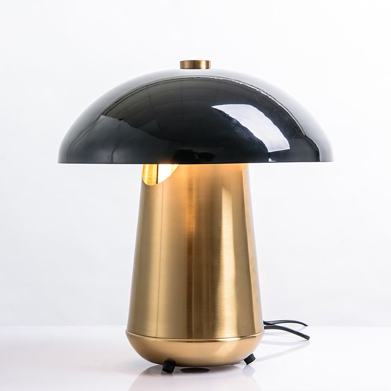 Mushroom Metal Night Lighting Modernism 1 Head Black and Brass Plug-in Table Lamp for Bedroom