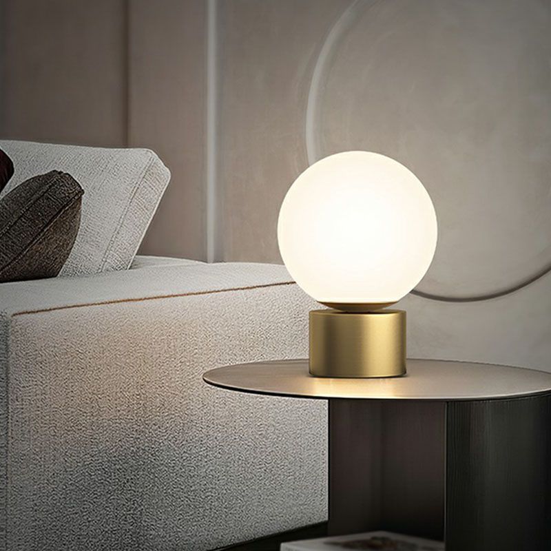 Simple Spherical Small Night Light Glass Single Bedroom Table Lamp with Gold Finish Base