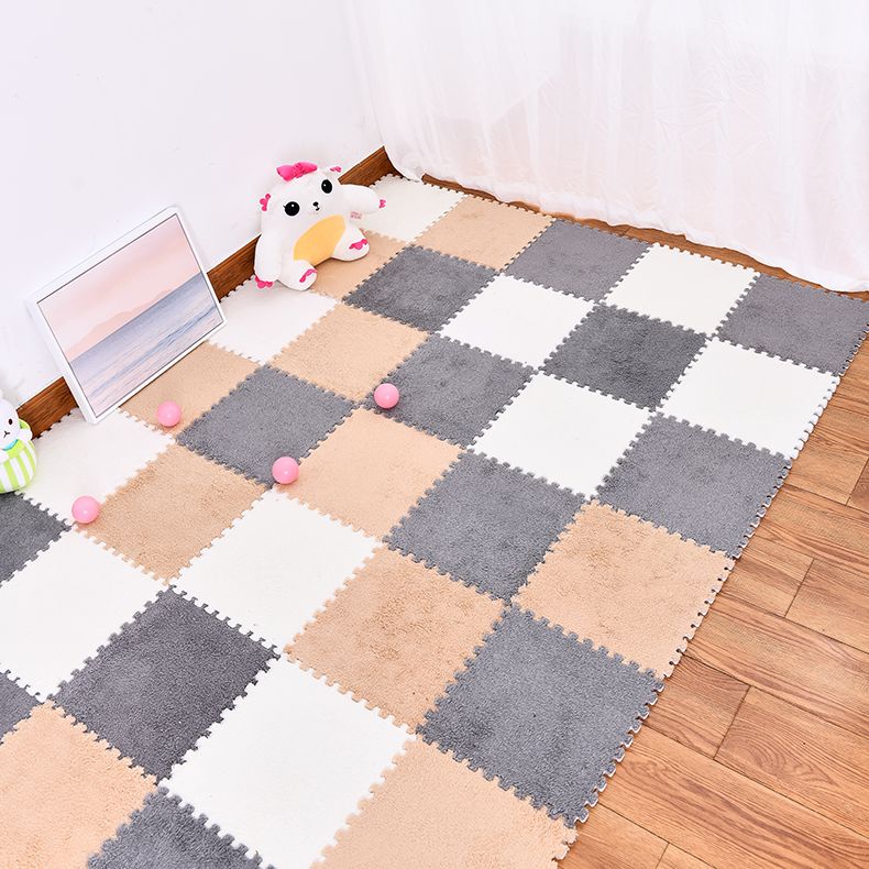 Non-Skid Level Loop Carpet Tile Multi-Color Interlocking Bedroom Carpet Tiles