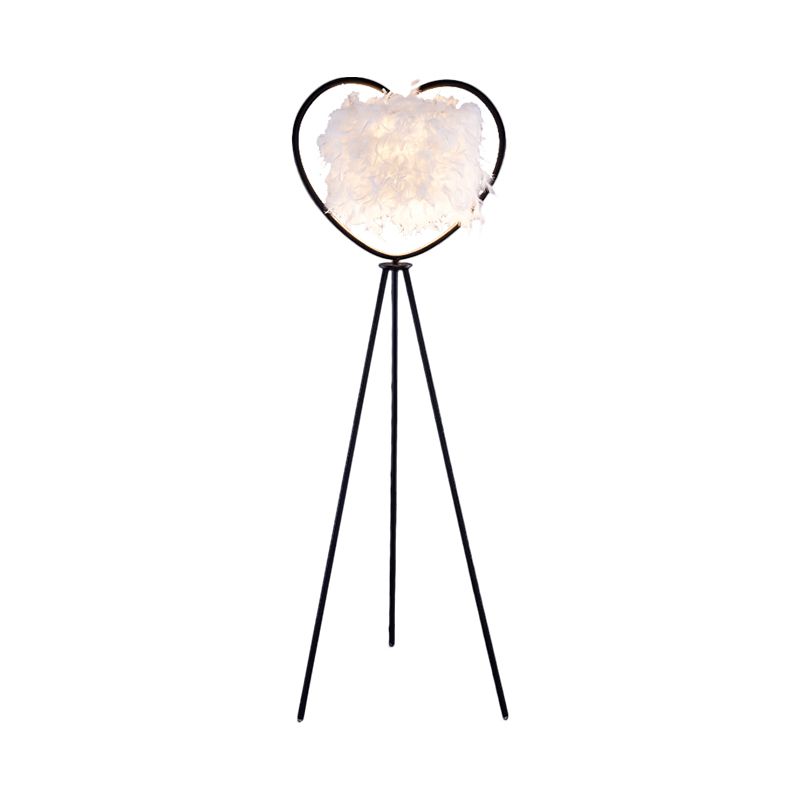 Loving Heart Frame Floor Lamp Post Modern Metallic 1-Head Black/Gold Finish Tripod Floor Standing Light with Feather Shade