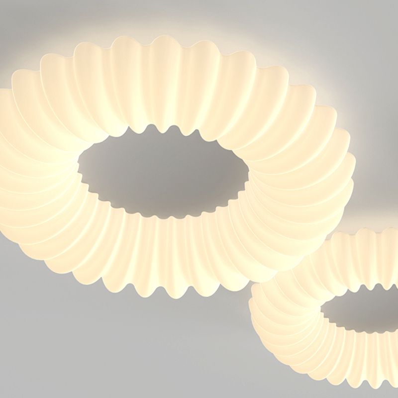 LED Modern Metal Flush Mount Circle Shape Ceiling Lamp with Plastic Shade for Living Room