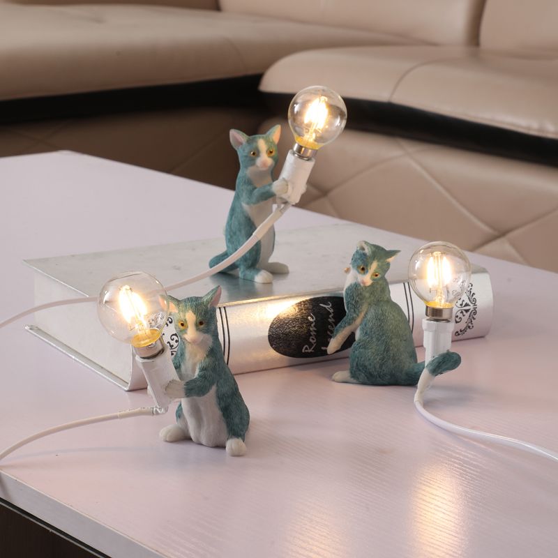 Lámpara de mesa de soporte de gato Tabby Kids Iron 1 Bulbo Black/Amarillo/Blue Night -Stand Light con diseño de bombilla desnuda