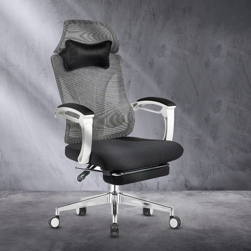 Modern Office Chair Adjustable Seat Height Padded Arms Desk Chair with Wheels