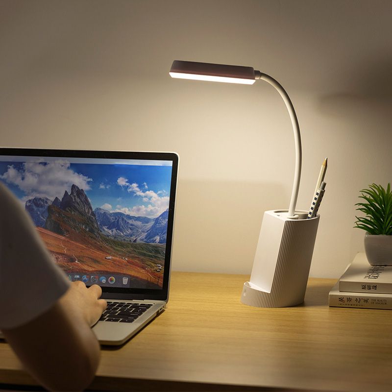 Lámpara de mesa de luz de mesa moderna con puerto USB Plastic 1 Lámpara de mesa de luz