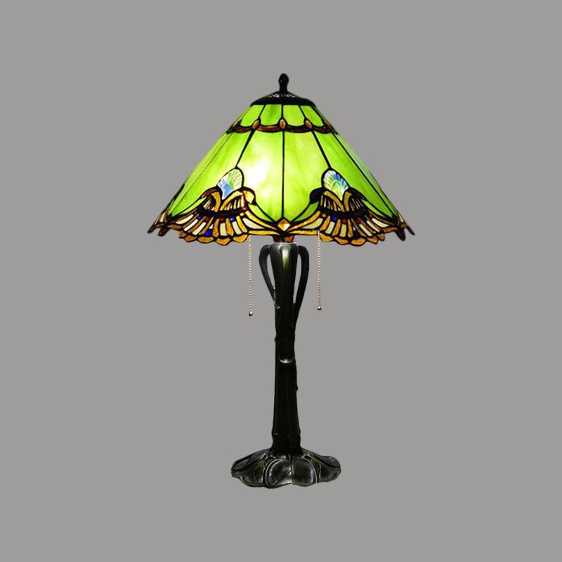 Cone/Dome Nightstand Lighting Victorian Cut Glass 2-Head Gold Pull Chain Table Lamp with Blossom Pattern