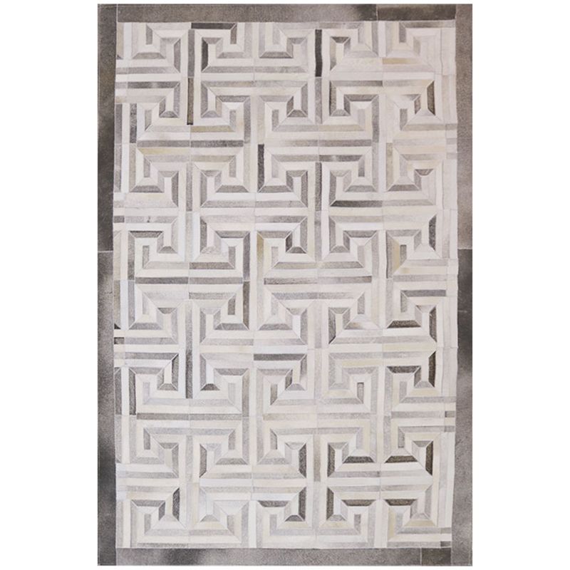 Vintage Geo Patterned Rug Light Gray Cowhide Area Rug Handmade Pet Friendly Indoor Rug for Bedroom