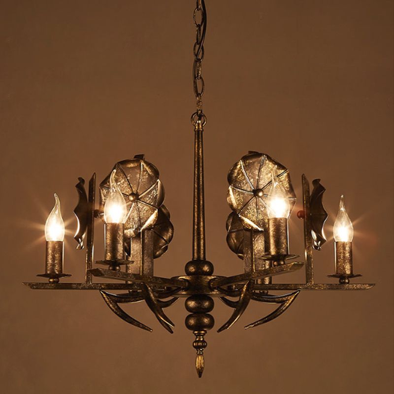 Vintage gealtert Messing Kronleuchter Kerze 6 Lichter Metallic Anhängerlampe für Bauernhaus Cottage
