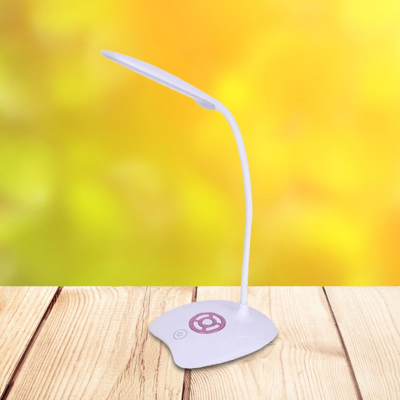 Silicone tuyau debout réglable Léman de support moderne lampe de table sensible à touche moderne pour l'étude, rose / or