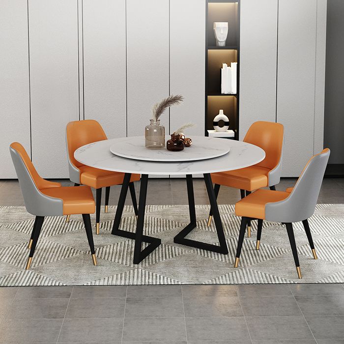 Gesinterde stenen eettafel rond moderne eettafel met zwart frame